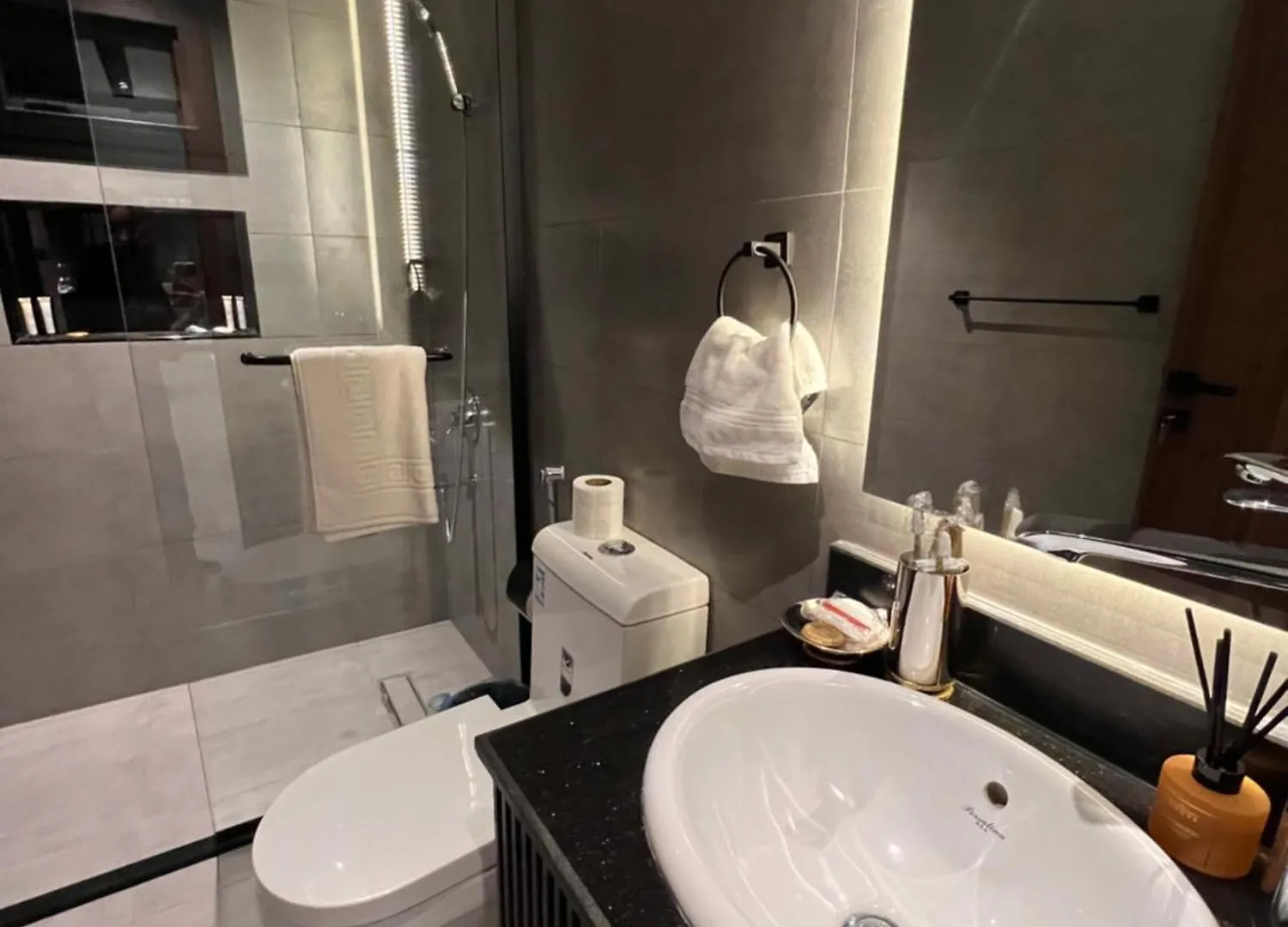 Super Luxury Sweethome Medina Apartment